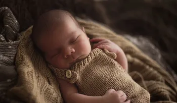 

Newborn Photo Prop, Newborn Romper, Knit Baby Outfit, Gender Neutral, Baby Boy Outfit short , Beige, Baby Boy Romper