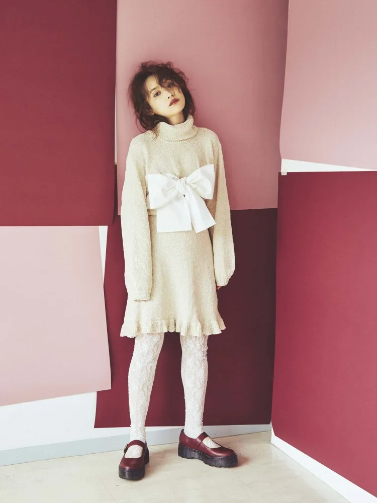 M281750302000_p_02_LL