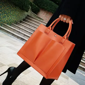 

Large capacity lady bag bag, orange individual character one shoulder bag is the portable big bag that high end lady makes