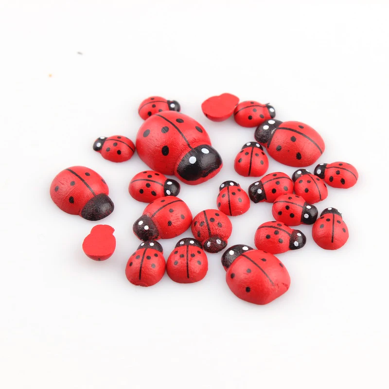 

Mulity Size Red wooden Buttons Mini Ladybird Buttons Sewing Tools Decorative Button Scrapbooking Garment DIY Apparel Accessories