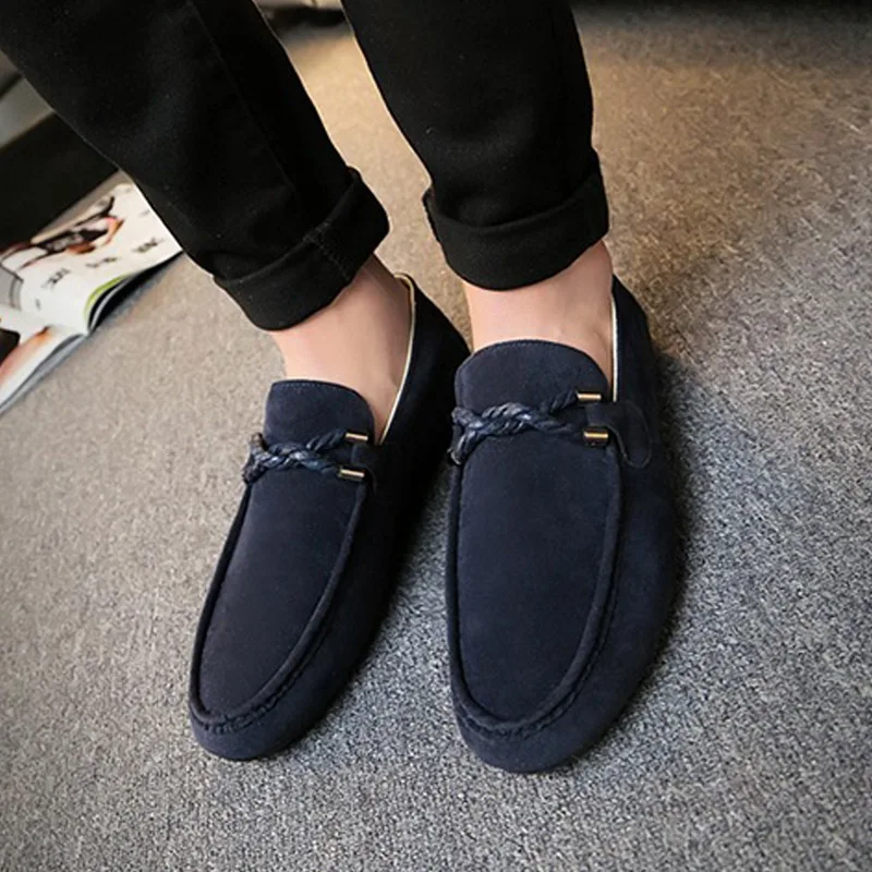 

Men Shoes Flat Casual Men Vulcanize Shoes Slip On Loafers Male Sneakers Breathable Confort Light Leather Shallow Youth Boy Shoes