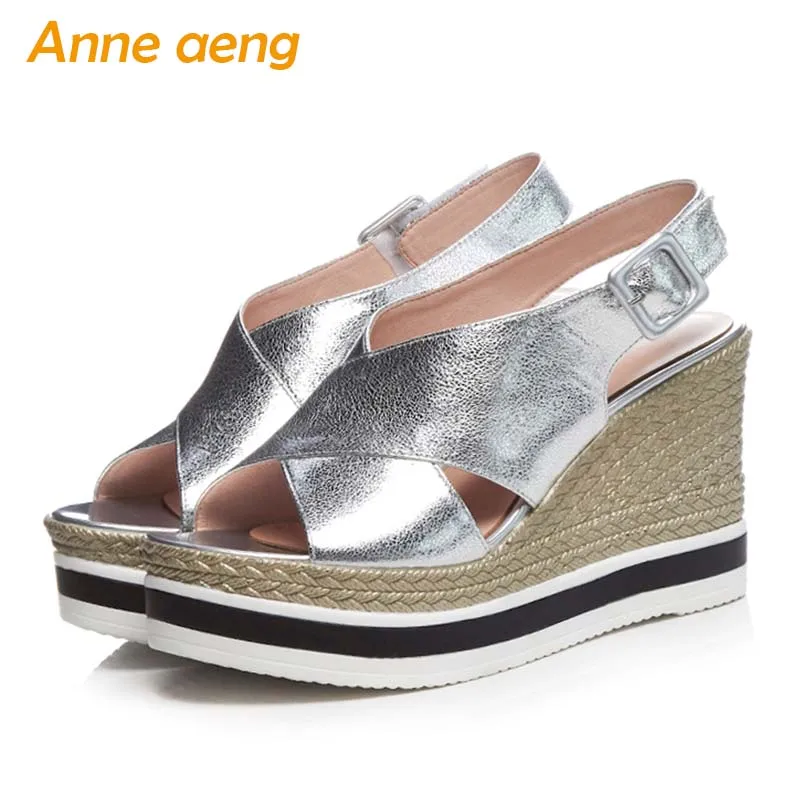 

2019 New Summer Genuine Leather Women Sandals High Wedge Heel Buckle Fashion Sexy Ladies Women Platform Shoes Silver Sandals