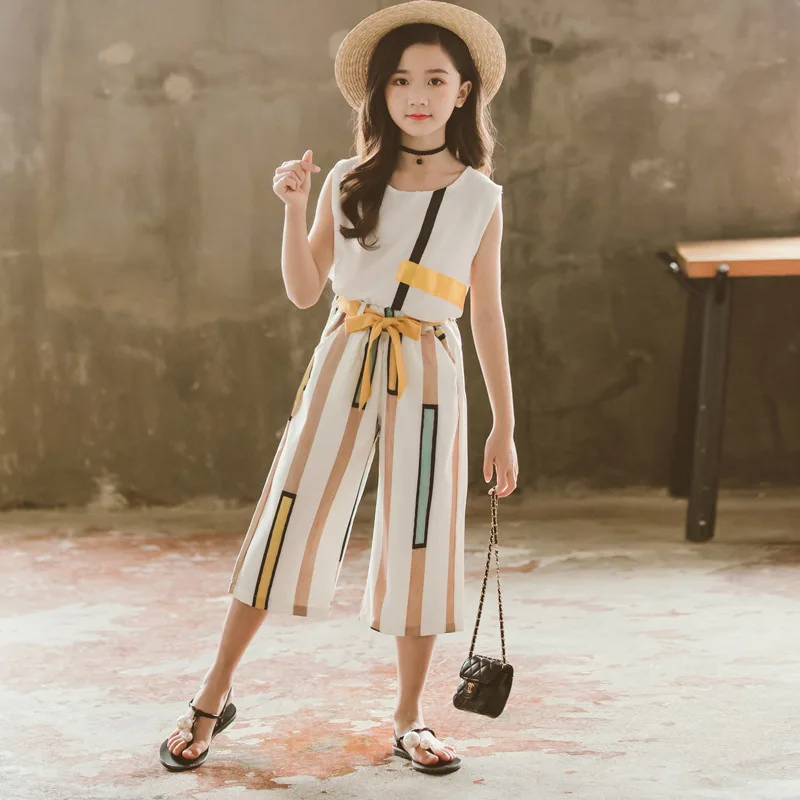 

2019 Summer New Children Suit Korean Version Colored Strip Cotton Sleeveless Vest And Broad Legged Casual Sweet Beautiful Cute