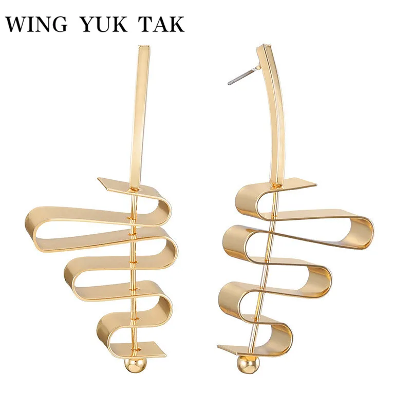 

Statement Earrings Trendy Simple Copper Geometric Metal Twist Design Stud Earrings For Woman wing yuk tak 2018 Hot Sales Jewelry