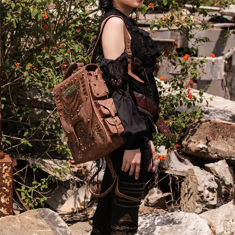 

New steampunk outdoor travel rivet backpack