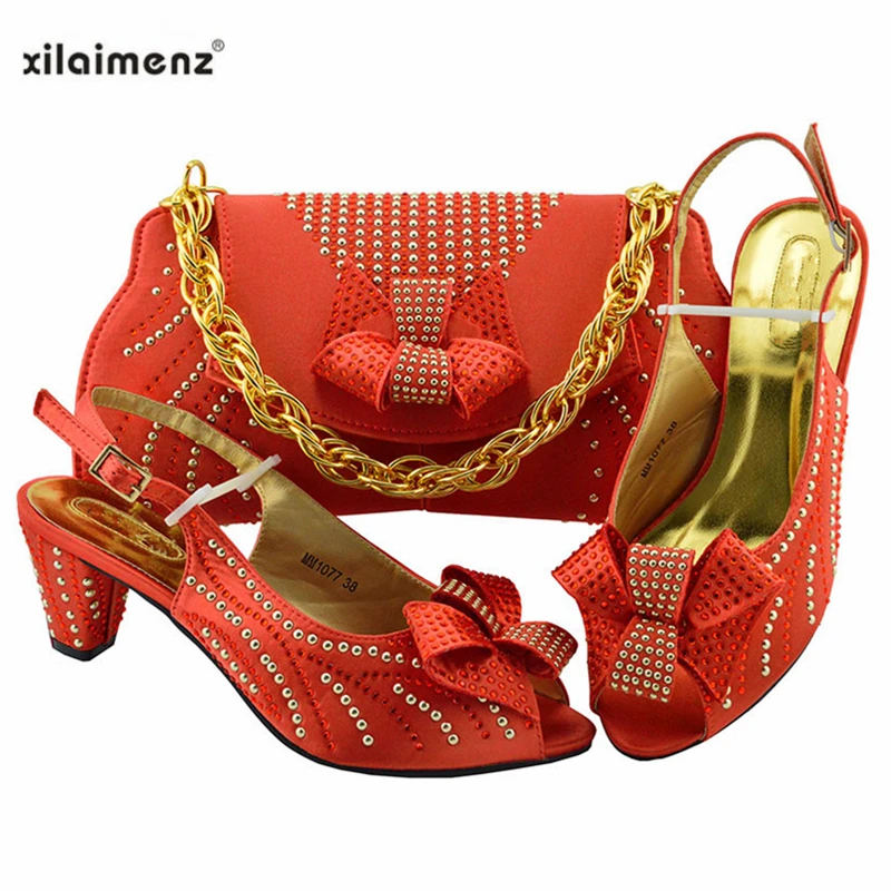 MM1077 CORAL