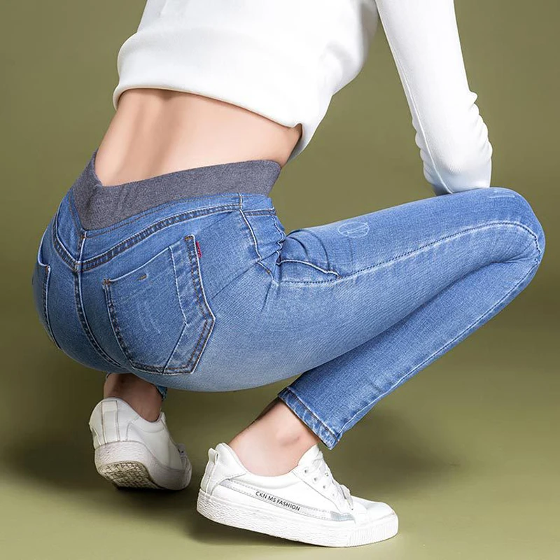 Джинсы для женщин для с эластичным Высокая талия брюки девочек плюс размеры растягивающиеся женские джинсы промывают джинсовые узкие