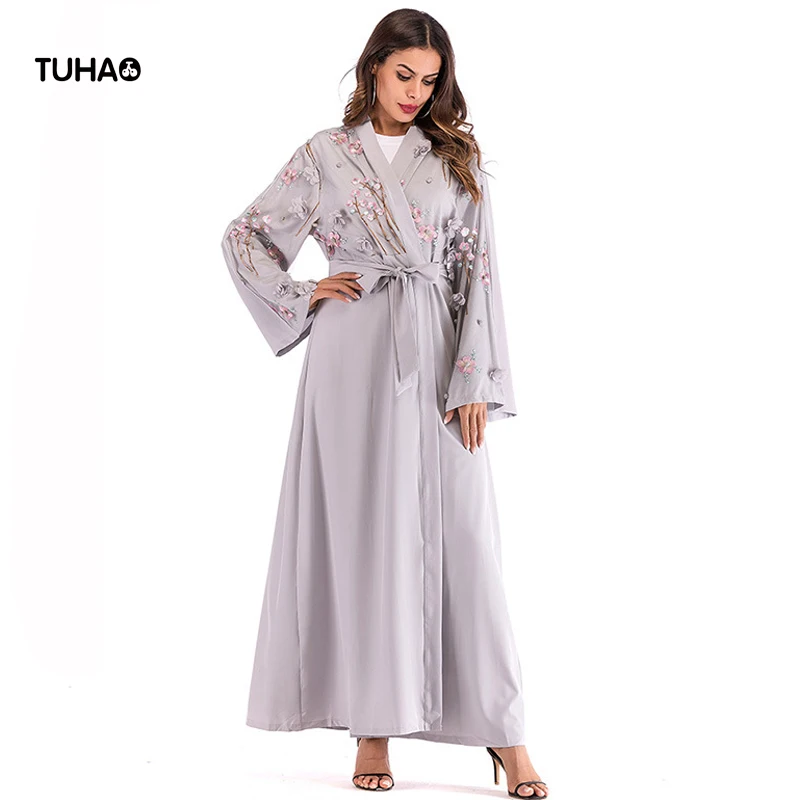 

TUHAO Muslim Robes Women Flower Appliques Mesh Patchwork Thin Loose Casual Cardigan Trench Coat For Women Maxi Coat TT1632