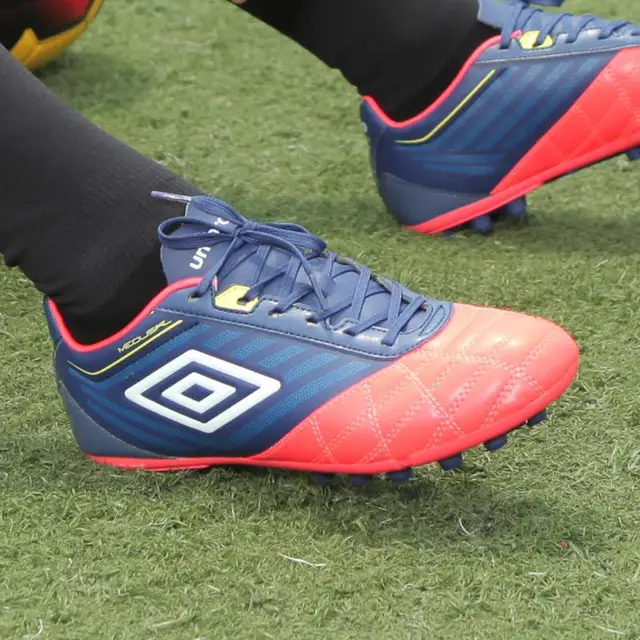 Buy Umbro Football Shoes Men Training Shoes AG Short