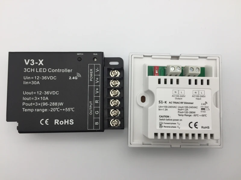 Светодио дный светодиодный диммер RGB/CCT/Одноцветный диммер 3CH * 10A 12-В 36 в контроллер ШИМ постоянное напряжение контроллер 2,4 ГГц Беспроводной