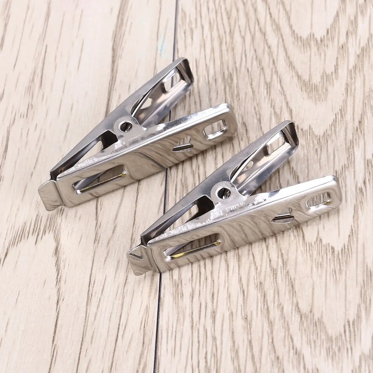 40pcs Stainless Steel Clothes Pegs Metal Clips Socks Clips Clothes Pins Multifunctional Clothing Clamps Clothes Hanging Pin Pegs