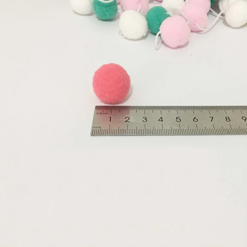 30 piezas DIY bolas de fieltro de lana 2 cm hecho a mano niños habitación decoración colgante guardería Pom Garland mejores regalos adorno para habitación de niños