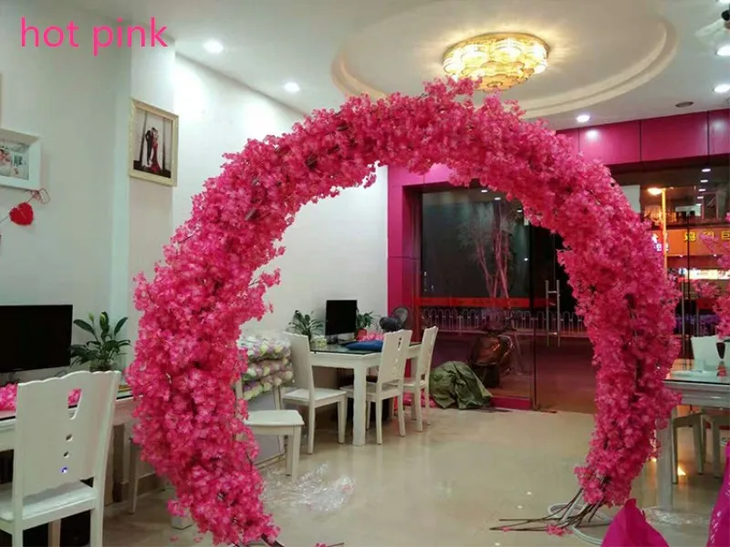 Upscale Wedding Centerpieces Metal Wedding Arch Door Hanging Garland Flower Stands with Cherry blossoms For Wedding Party Decor