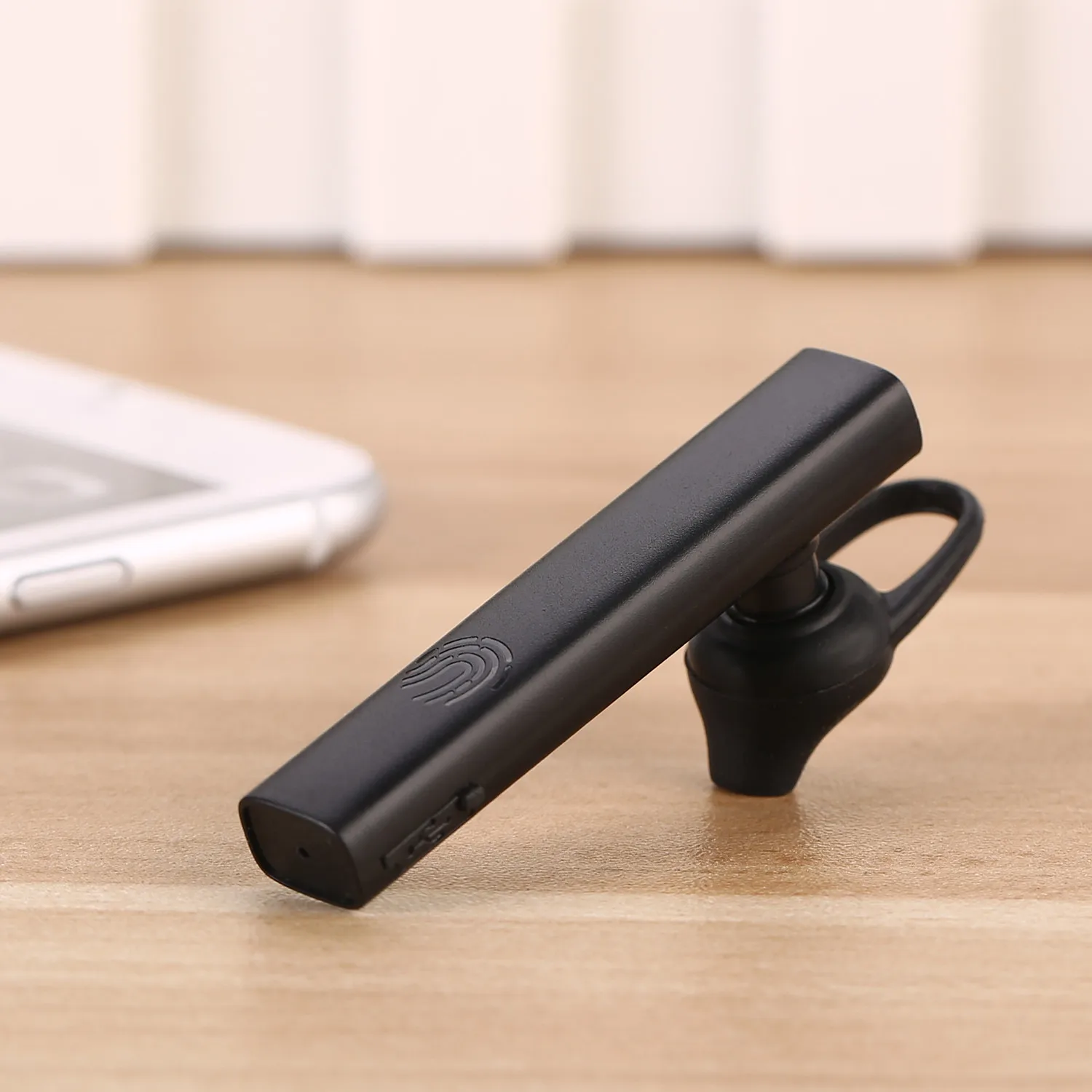 Car call Bluetooth headset cycling outdoor wireless Bluetooth Headset Bluetooth Earphone stereo headset For iPhone xiaomi
