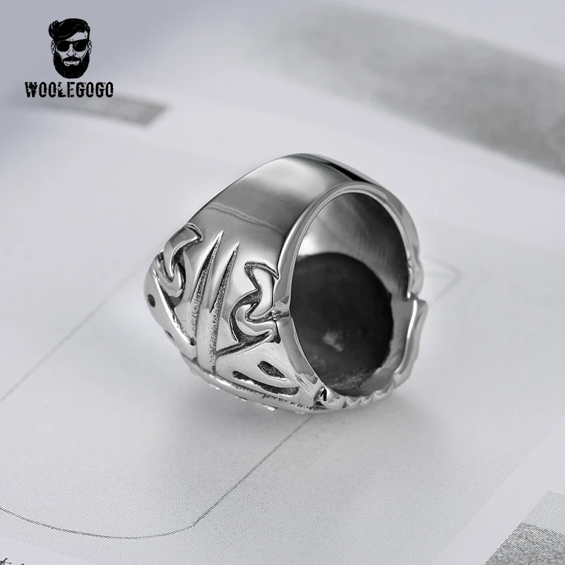 Punk Skull Rings Mens Stainless Steel Rhinestone Decoration Silve Ring for Man Cool Skeleton CZ Biker Rings Men Jewelry Bagues