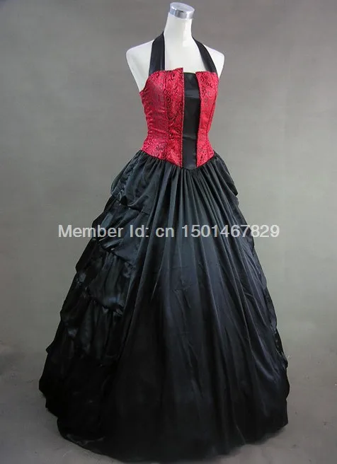 Черное и красное платье в викторианском стиле