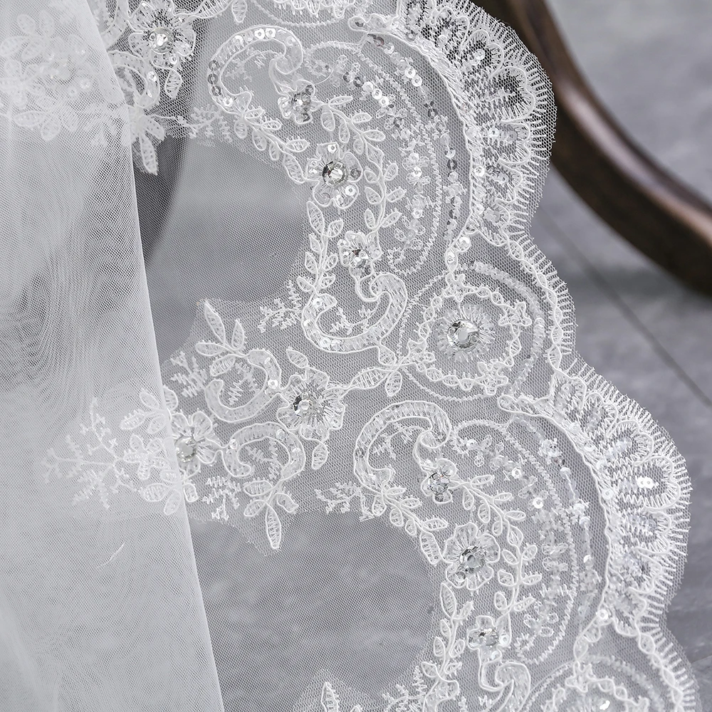 Top Quality Bridal Veil long real photo 3 Meter White Ivory Cathedral Wedding Veils 2019 Luxury Long Lace Edge Bridal Veil