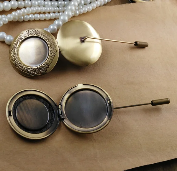 10pc Photo Locket Brooch Pin Dull Silver Color vintage cabochon