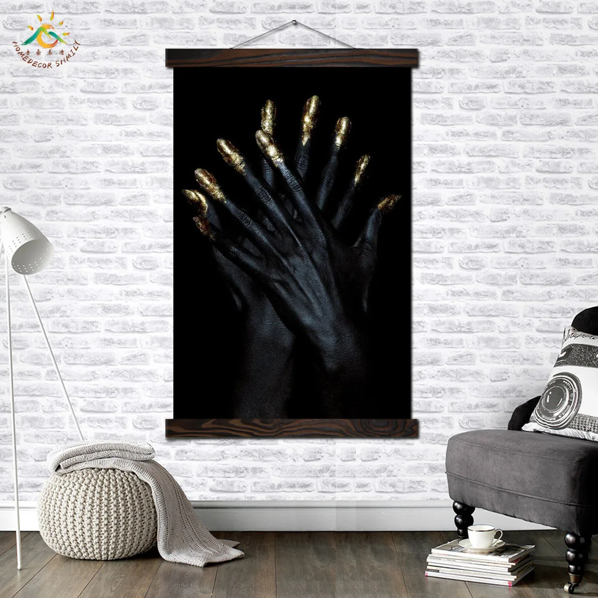 

Black Gold Fingers Vintage Posters and Prints Scroll Painting Canvas Wall Art Pictures Frame Painting Home Decoration