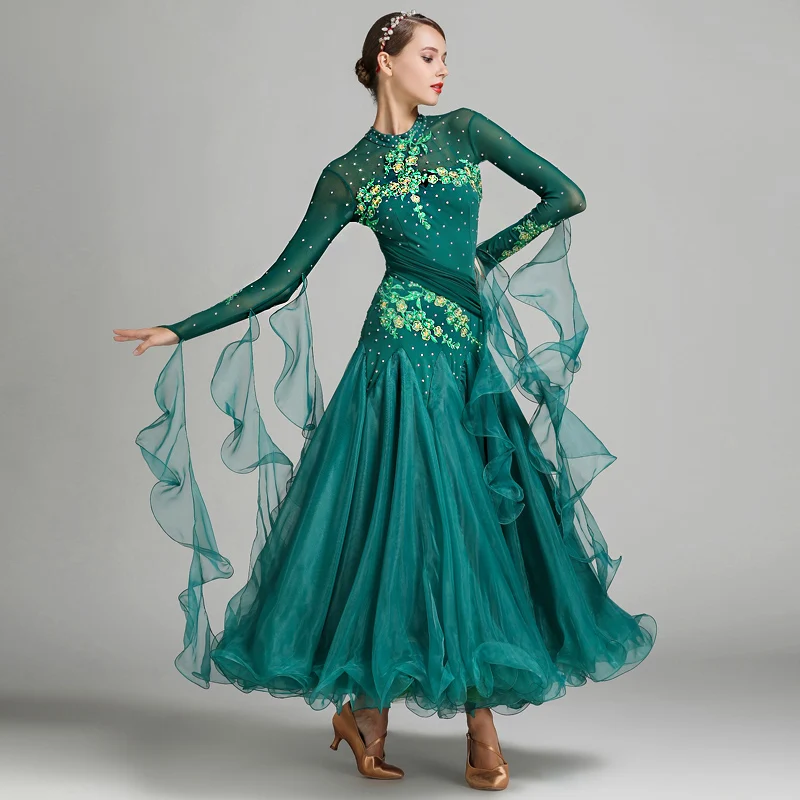 Girl Dance Costume Women's Ballroom Dance Competition Dresses Waltz Fringe Luminous Costumes Standard Modern Foxtrot Stage Dancewear Clothes