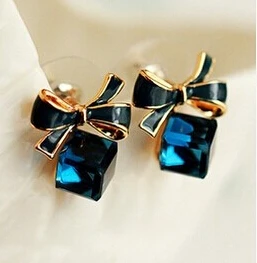 Blue Kiss E480 The  Fashion 2016 Chic Shimmer Plated Gold Bow Cubic Crystal Earrings Rhinestone Stud Earrings For Women