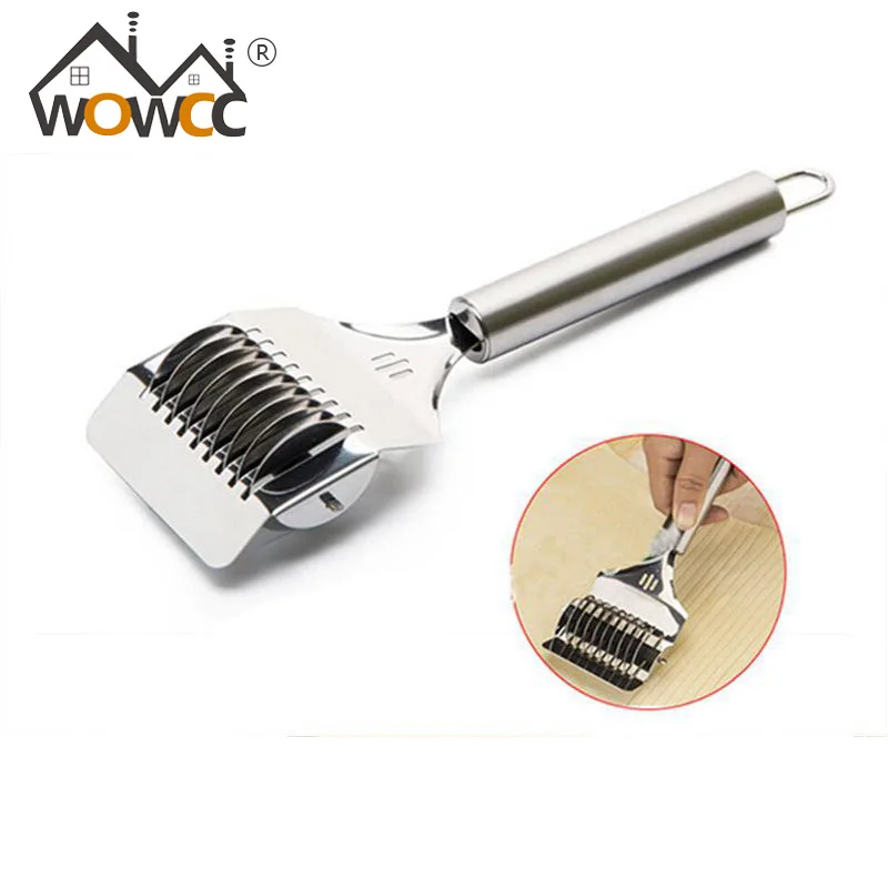 

WOWCC 1pc Stainless Steel Noodle Lattice Roller Docker Dough Cutter Pasta Spaghetti Maker Manual Noodle Press Kitchen Tools