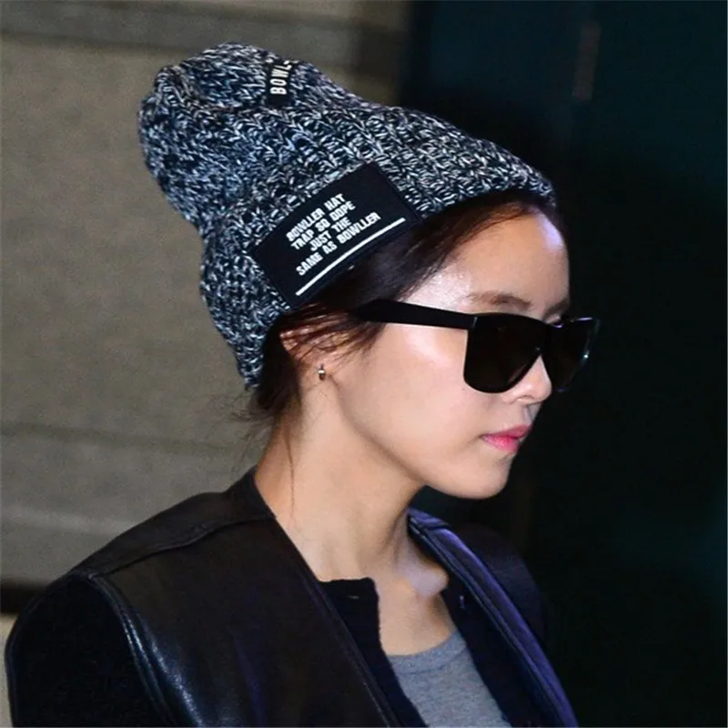 

2016 Autumn Winter Wool unisex Hat Knitted Hat Sphere Letter Labeling Thick Plush Hot Female Head Cap Sleeve Hat Beanies Gorros