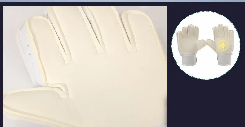 2017 New Child Soccer Goalkeeper Gloves For Kids Football Keeper Latex Goalie Gloves Children Professional Sports Protection 3