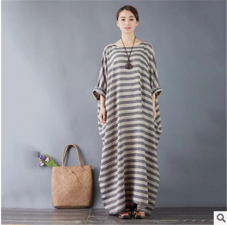

Striped retro art ultra - loose large size dress