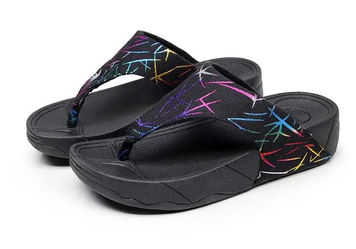 comfortable beach flip flops sandals woman  