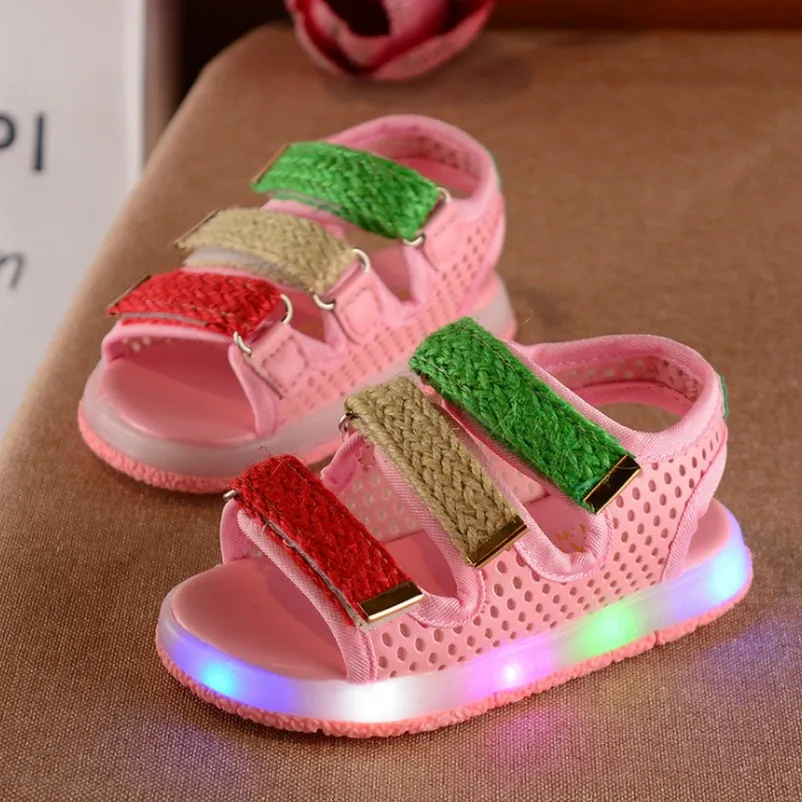 Детские мягкие дышащие сандалии; детские сандалии для девочек; светящаяся обувь для мальчиков и девочек; яркий светодиодный свет; детская обувь