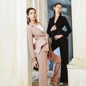 

2019 Sexy Black Beieg Sexy Elegant Two 2 Pieces Set runway jacket Pants Cardigan Antimn Winter robes Celebrity cloak Button