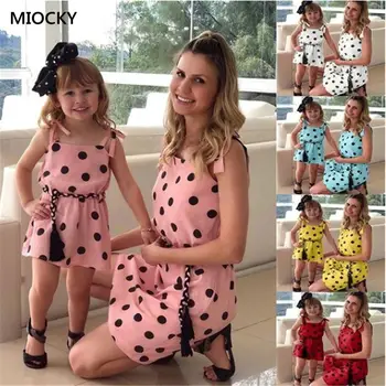 

Summer mother daughte Dress 2019 mommy and me clothes Shoulders Off Short Casual Dress matching outfits O-neck Sleeve dress E045