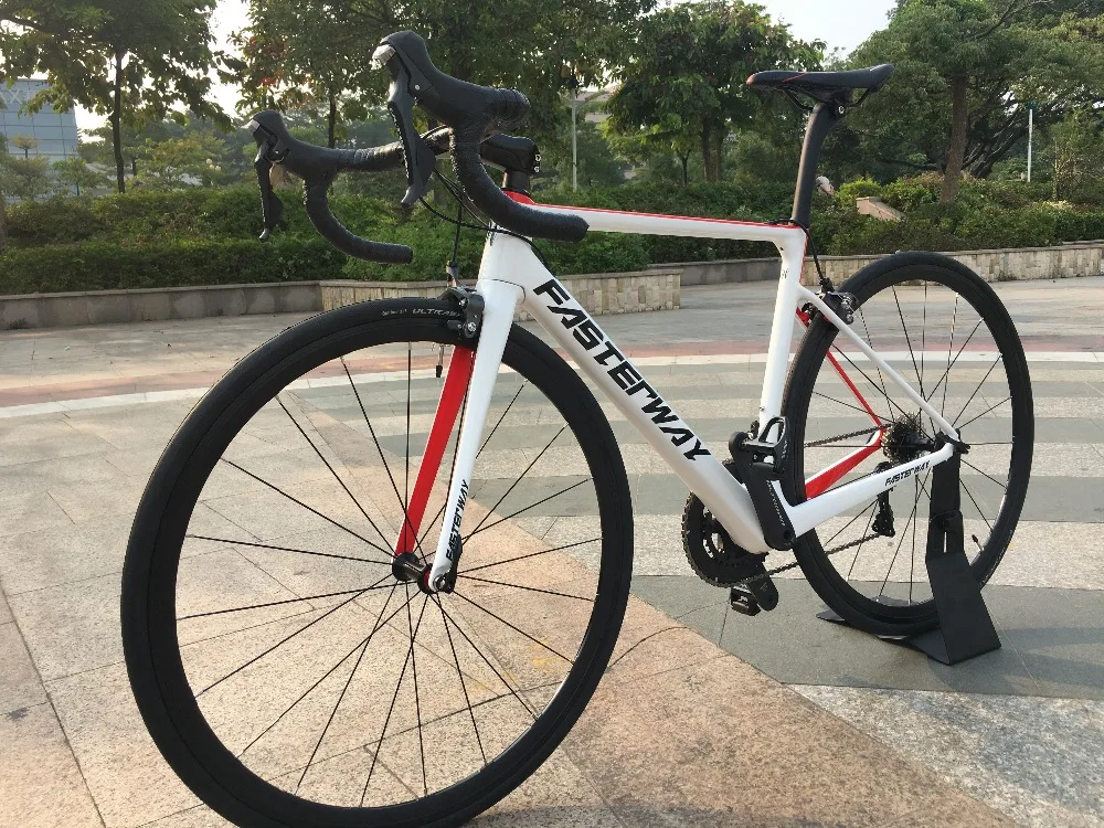 Best 700C carbon Road Complete Bike 22 Speed 105 5800 Groupset TAIWAN brand light blue sky FASTERWAY CLASSIC D brake 49/52/54/56/58 53 Best 700C carbon Road Complete Bike 22 Speed 105 5800 Groupset TAIWAN brand light blue sky FASTERWAY CLASSIC D brake 49/52/54/56/58 53