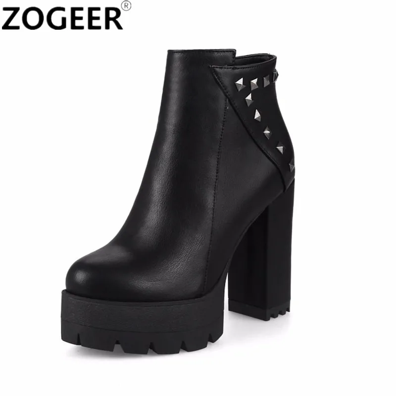 

Brand 2018 Ankle Boots For Women Fashion Sexy Rivets Round Toe Platform High Heel Motorcycle Boots PU leather Black Ladies Shoes