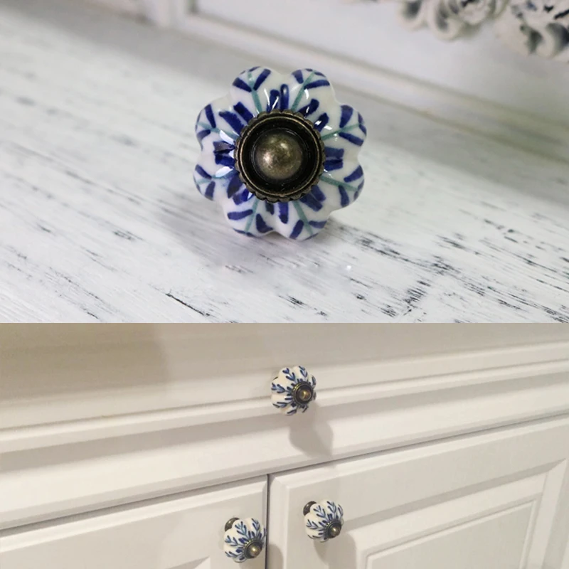

8x Vintage Furniture Handle Blue and white porcelain Ceramic Knobs and Handles for Door Handle Cupboard Drawer Kitchen Pull Knob