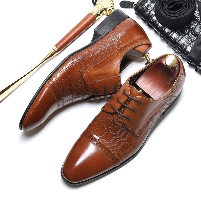 

Dress shoes men 2018 spring and summer new men's leather shoes men's low to help black tie business brogues
