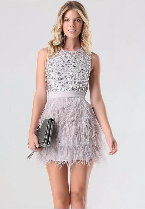 Vestidos de fiesta cortos con plumas Clearance