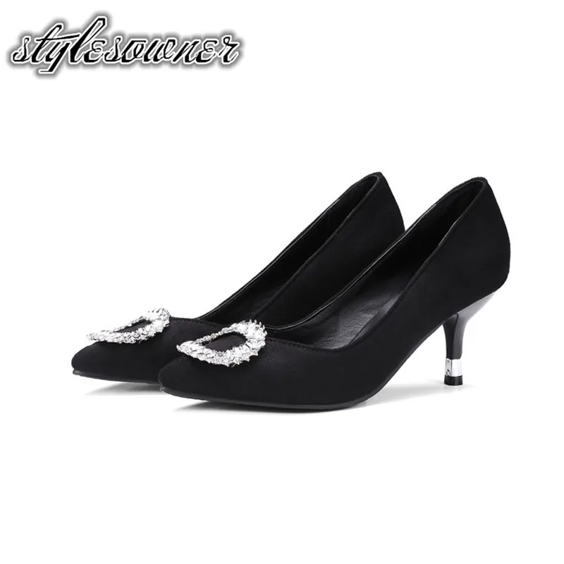 

Stylesowner Luxury Woman Pumps Shoes Pointed Toe Mature Flock Slip-on Thin Heel Neutral Woman Wedding Shoes Popular Design Shoes