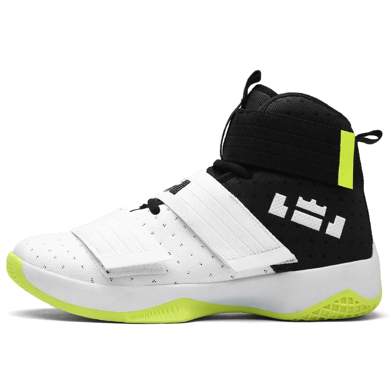 botas lebron 2018