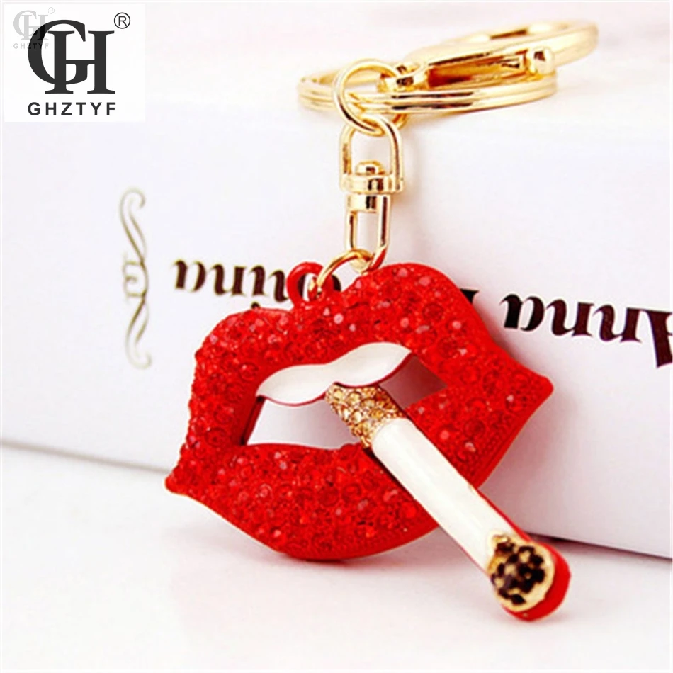 

Ladies Charm Lips Crystal Car Keychain Gifts For Women Lobster Buckle Alloy Keyring Key Chain Bag Pendant Keychain Jewelry