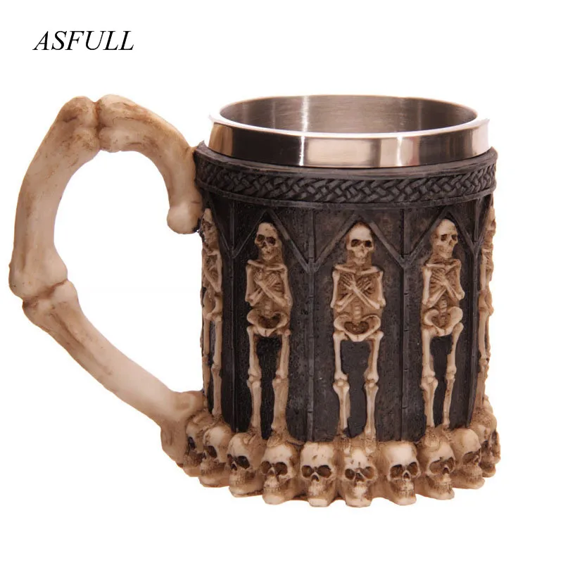

ASFULL Resin Skull Mug Tankard Striking Skull Warrior Tankard Viking Skull Beer Mug Gothic Helmet Drinkware Vessel mug camo cup