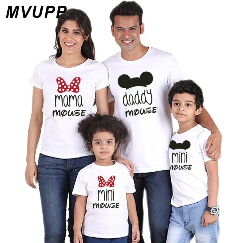 Повседневная Одинаковая одежда для всей семьи короткая футболка для папы, мамы, Минни Маус «Мама и я» модное женское платье с принтом для маленьких девочек большая сестра