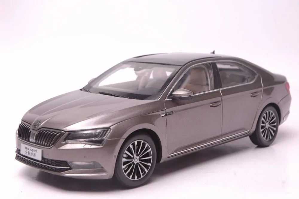 Skoda superb toy Clearance