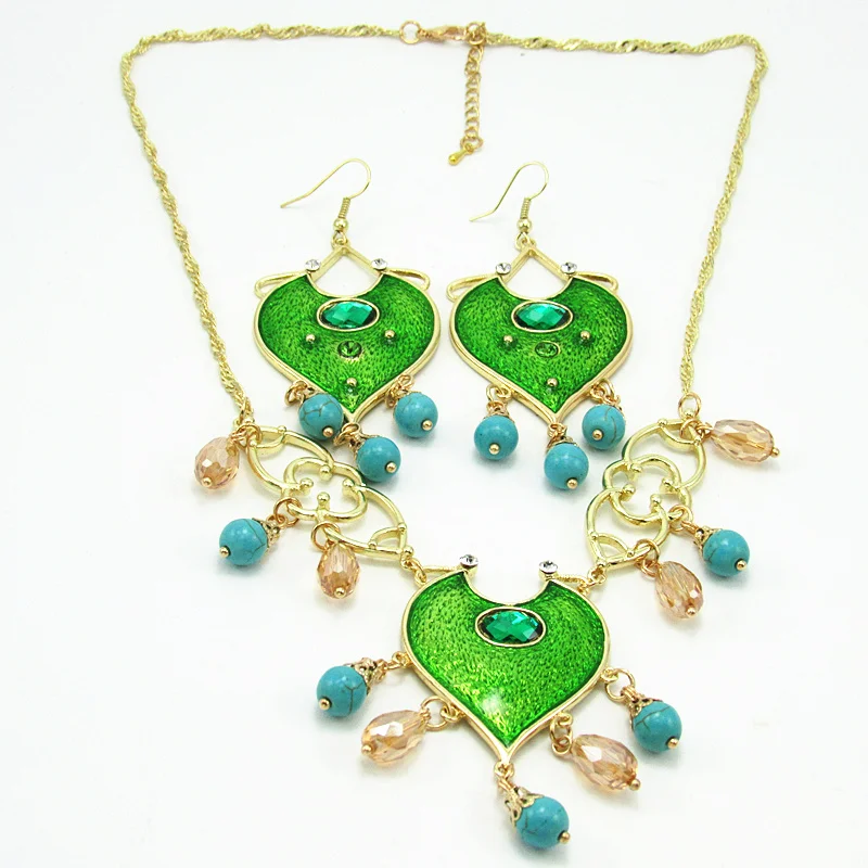 2019 New Aladdin Cosplay resin Pendants Princess Jasmine Necklace Women Gifts