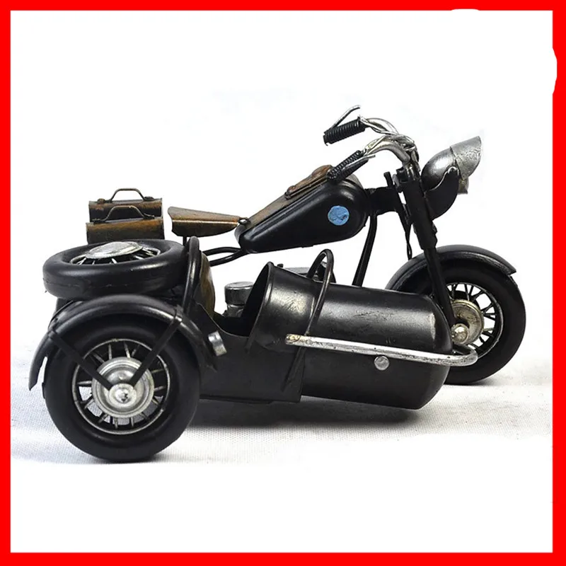 

World War II Germany R71 Motorcycle With Sidecar Personality Retro Ironhide Motorcycle PVC Action Figure Model Toy G554