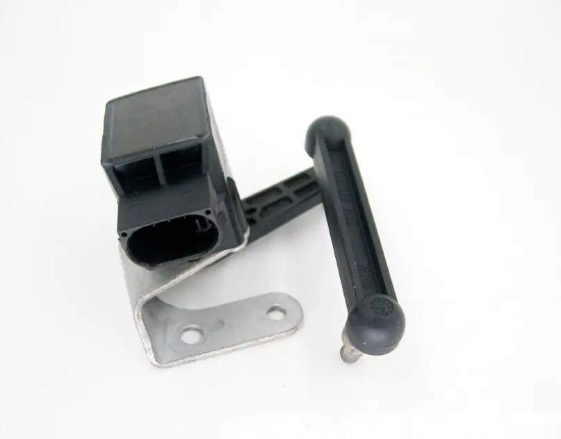 Для BMW E39 E46 E60 E61 E65 E66 E67 E83 E85 E86 E89 X5 Z4 X3 спереди ксенон датчик уровня 37146784697 37140141445 |