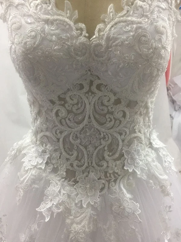 

Vestido de noiva princesa luxo Backless Sweetheart Lace Wedding Dress See Through Royal Tail Luxury Bridal Dress Robe de mariee