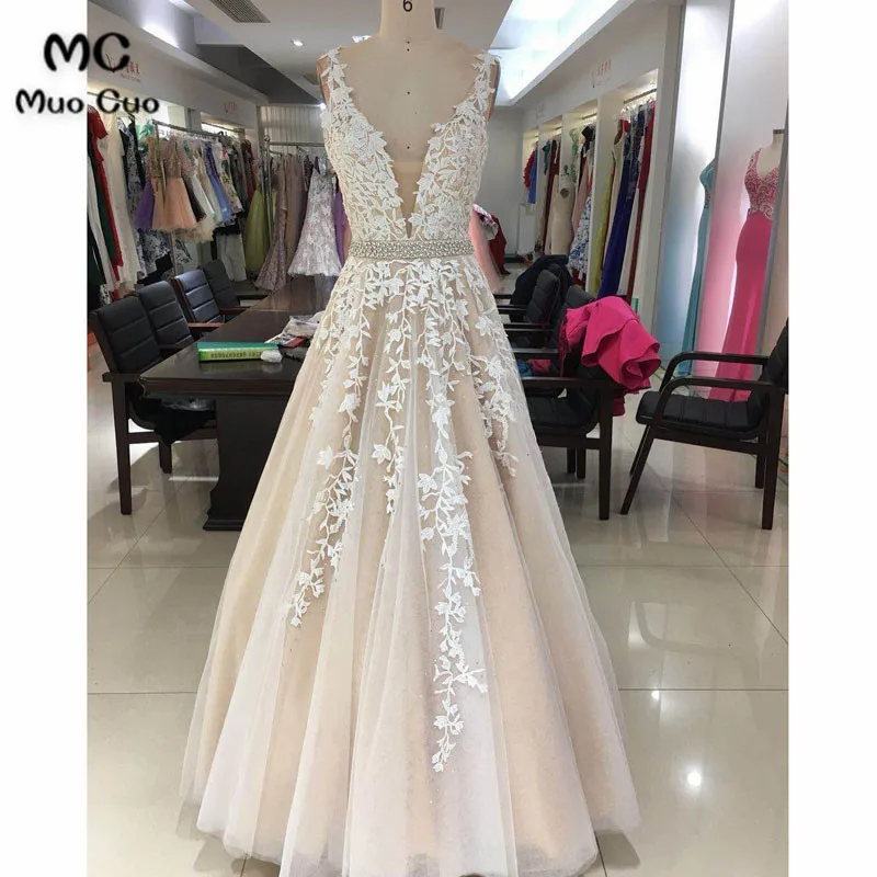 

Elegant 2018 A-Line Prom Dresses Long with Appliques Beaded Sashes Double V-Neck Sweep Train Satin Formal Evening Party Dress