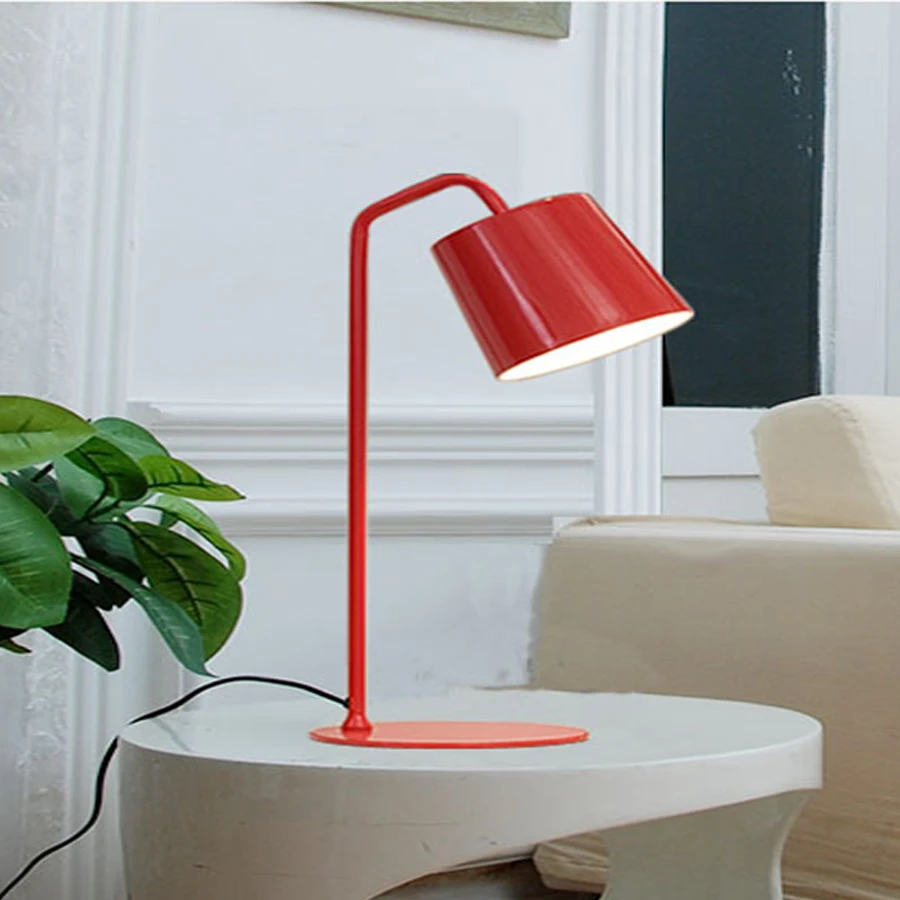 Modern minimalist solid iron LED desk lamps home lighting bedside lamp